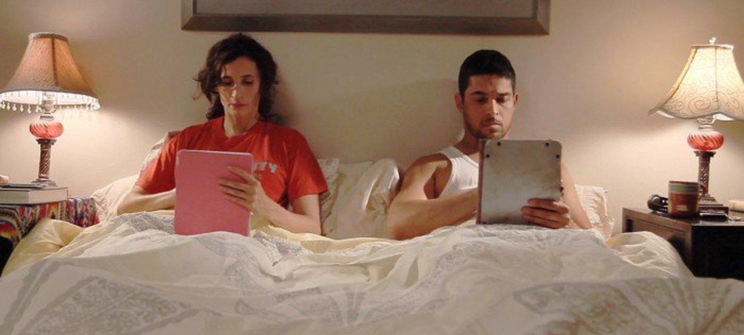 'Una Hora Por Favora' Flips the Script on Latino Stereotypes