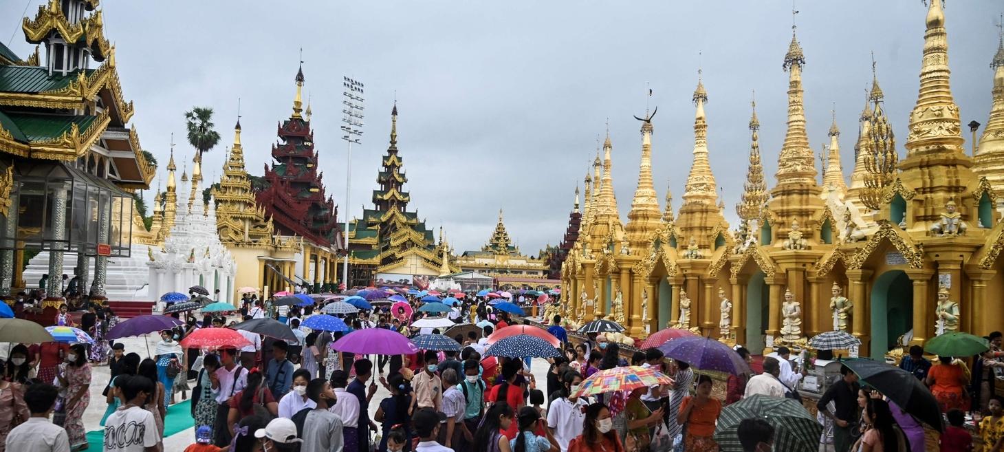 Tourists urged to boycott 'high-risk' Myanmar as government lures travellers to return