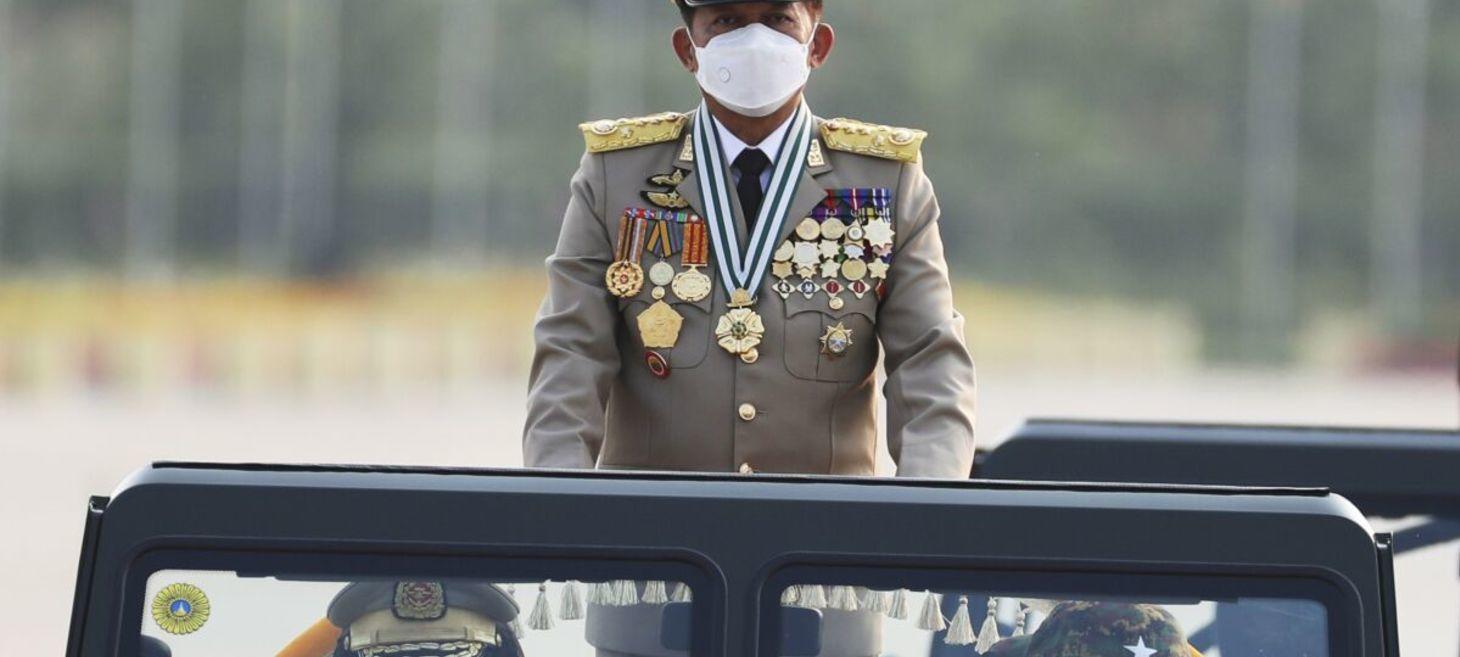 Myanmar's ethnic insurgents raise pressure on military junta