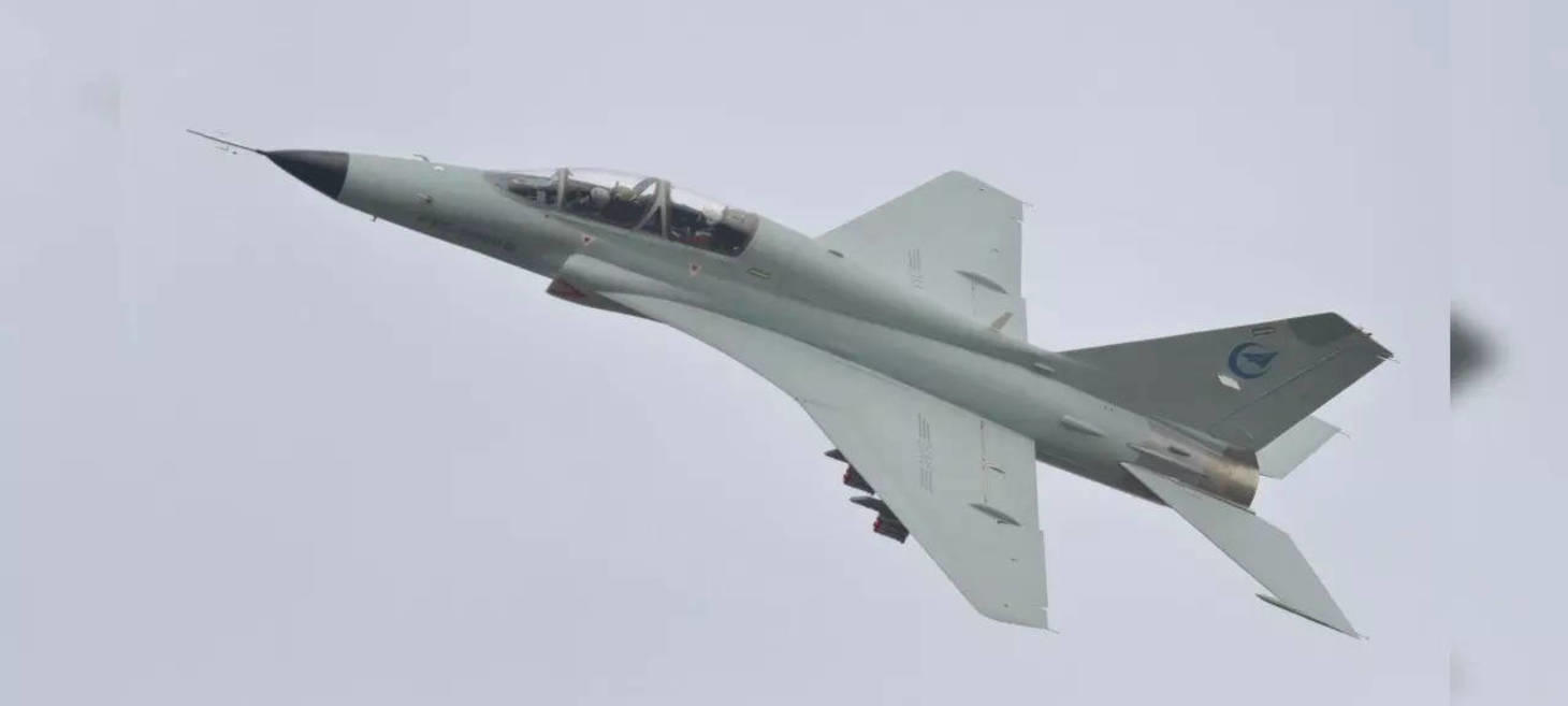Myanmar purchases 6 Mountain Eagle fighter aircraft from China