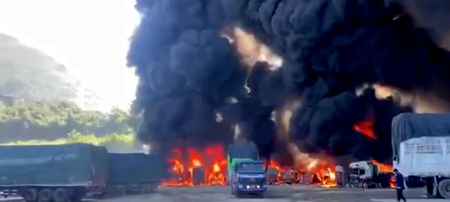 Myanmar Border Trade Falls $100 Million in April-December Amid Clashes