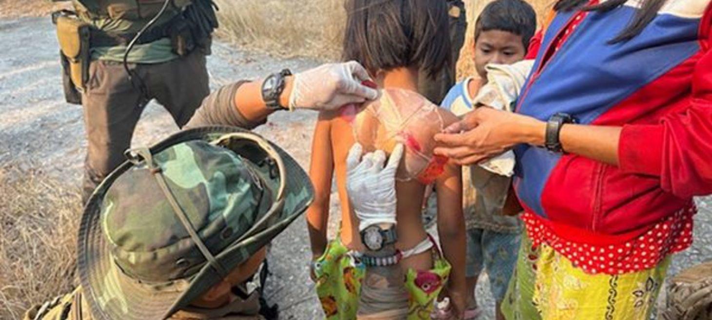 Free Burma Rangers Rescue Over 1000 Trapped in War-Zone