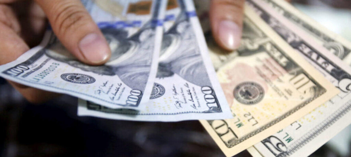 Kyat depreciates to K3,800 against US dollar
