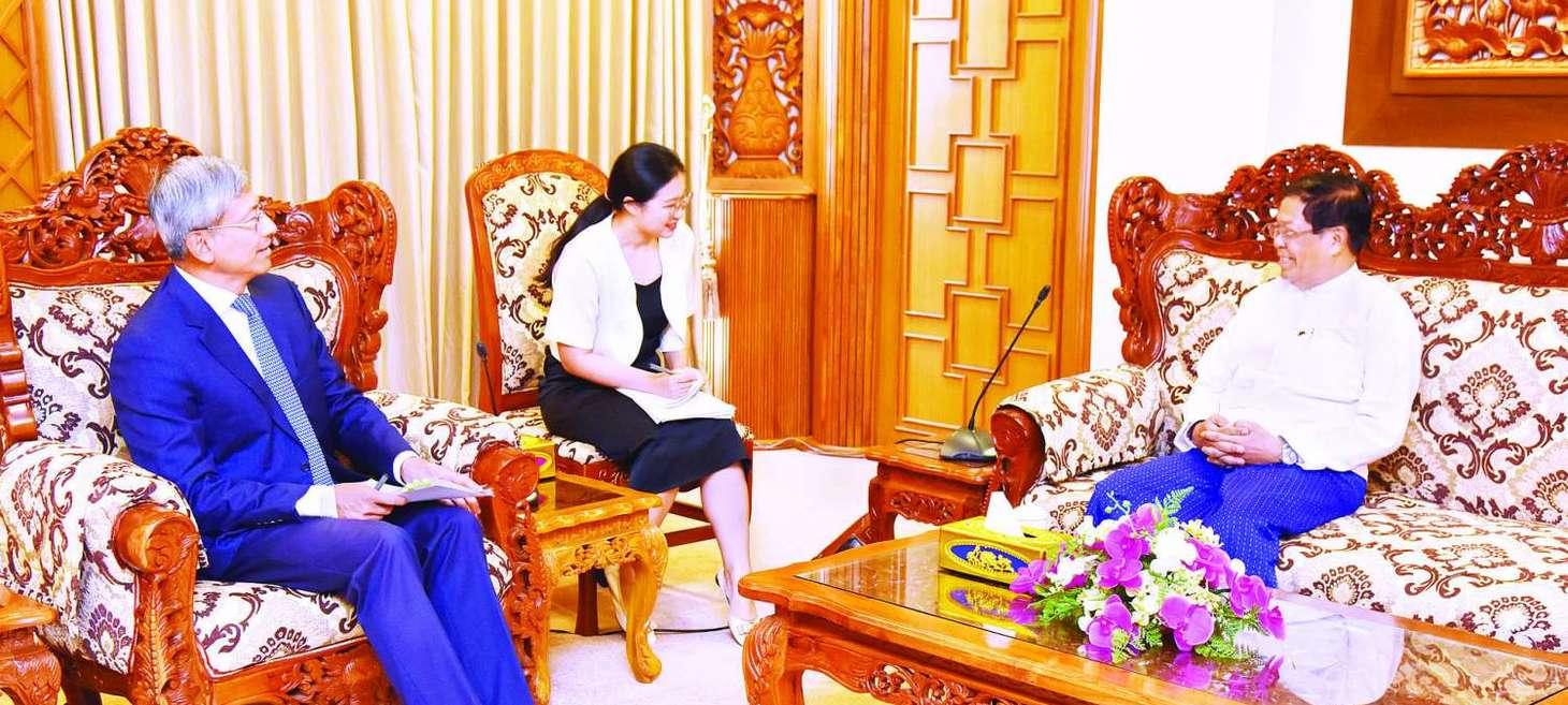 Chinese Ambassador Meets Myanmar Junta Officials as Clashes Resume in Shan