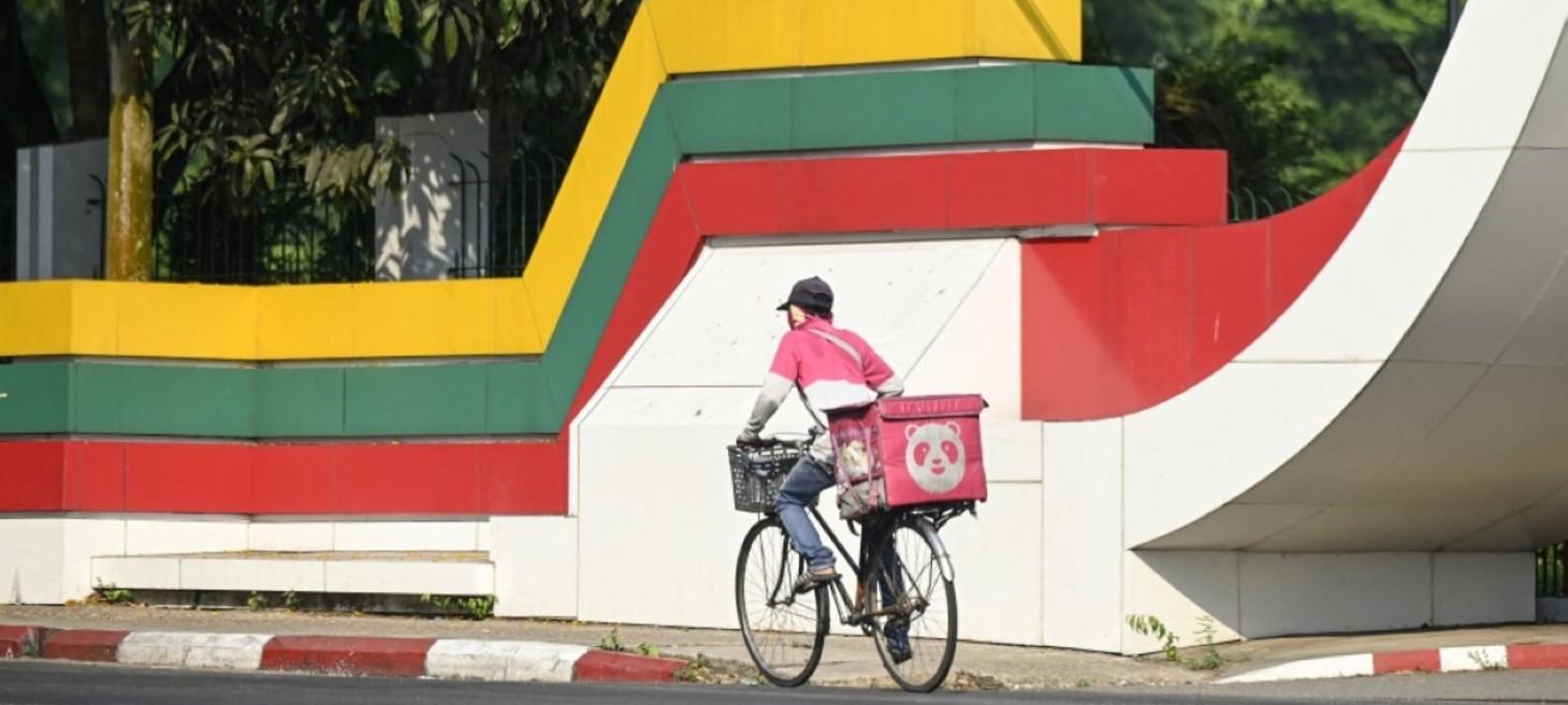 With motorbikes banned, Yangon riders struggle
