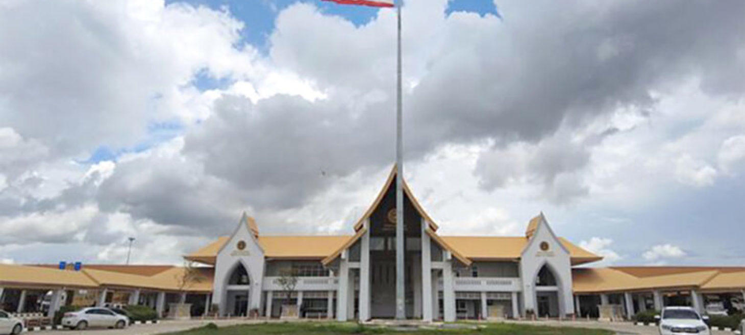 Myawaddy Trade Bridge No. 2 Reopens, Official Trade still Handicapped By Internet Still Down