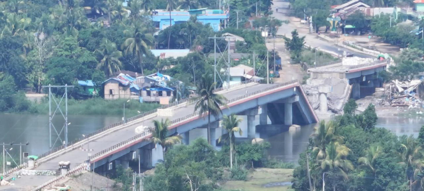 Myanmar Junta Troops Blow Up Rakhine Bridge After Losing Five Battalion Bases