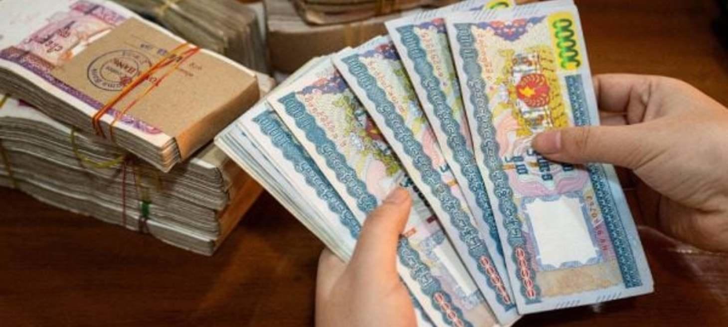 Myanmar junta trying to reverse economic woes by printing more banknotes