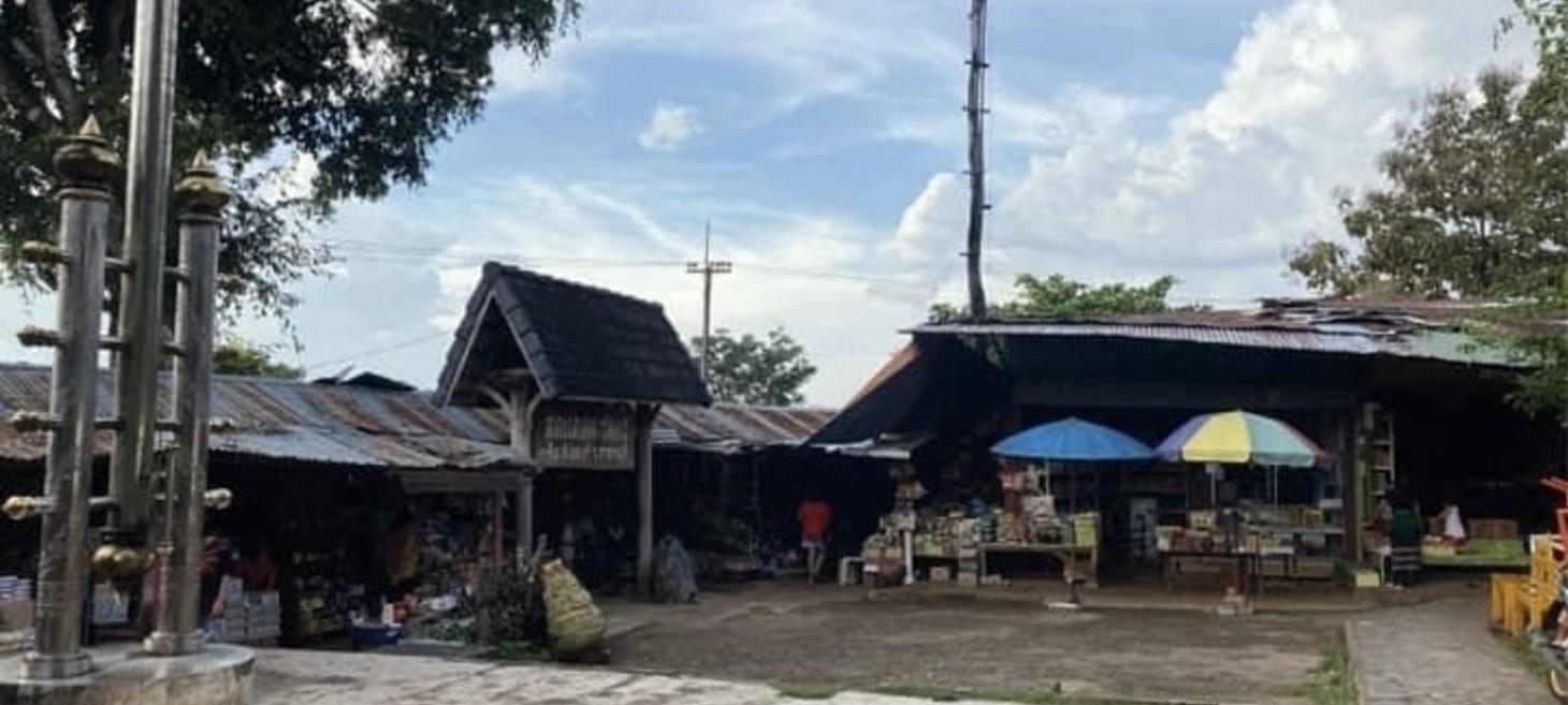 Both Thai Authorities and Armed Groups Temporarily Block Three Pagodas Pass