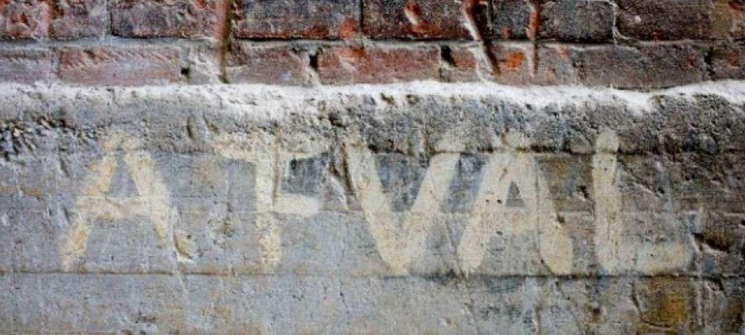 Start-up bouwt eerste woning uit gerecyclede bakstenen