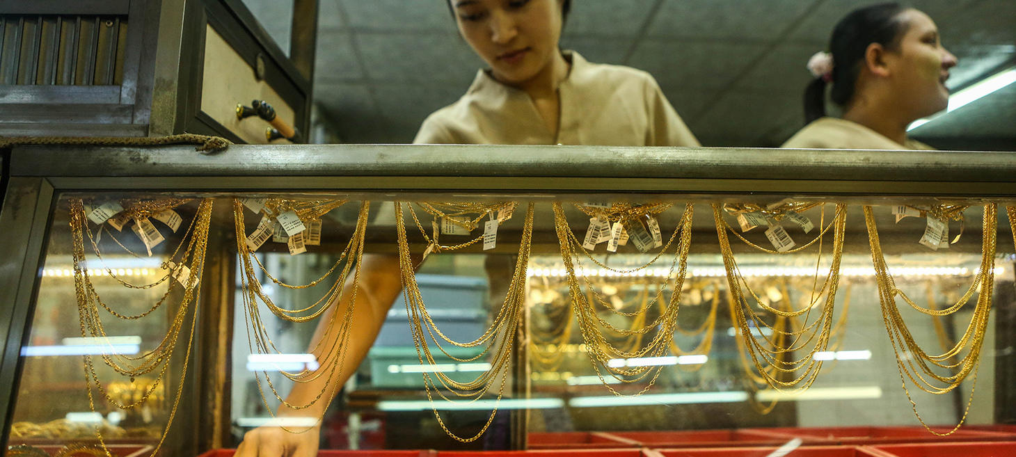 Gold Price Hits Record High in Myanmar as Currency Crisis Devastates Economy