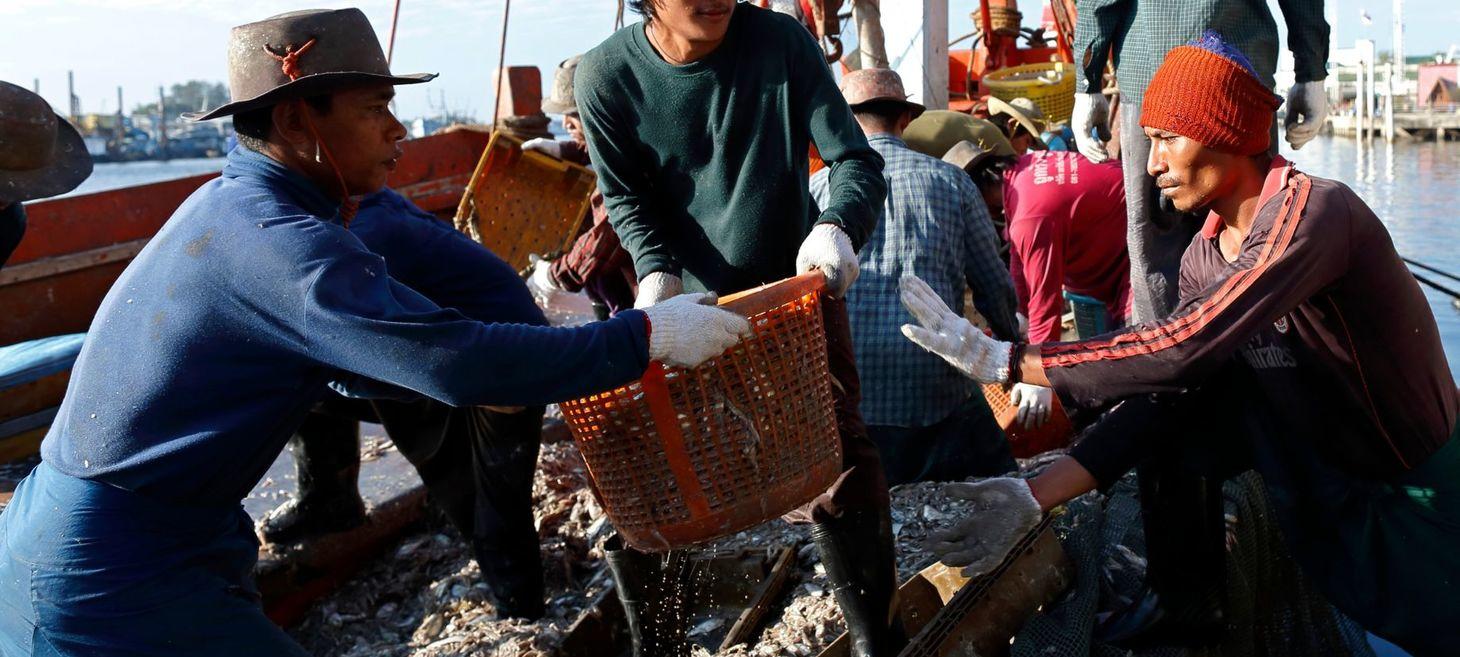 Myanmar nationals working abroad threatened with penalties for failing to remit 25 percent of their earnings