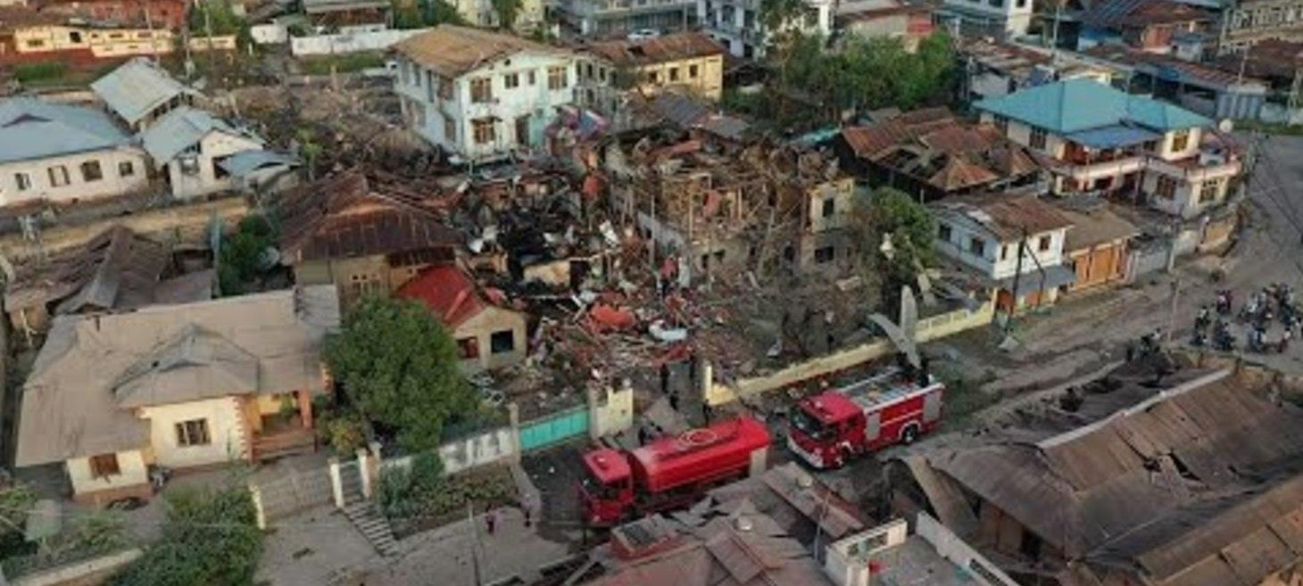 Why is the Myanmar military carrying out airstrikes on Lashio?
